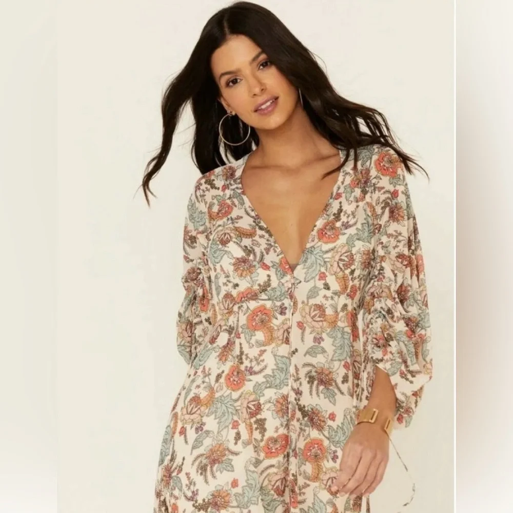 ☮️ Free People; BEAUTIFUL & Romantic “Earthfolk” Floral Maxi Dress in Sz. Small! - Picture 3 of 16